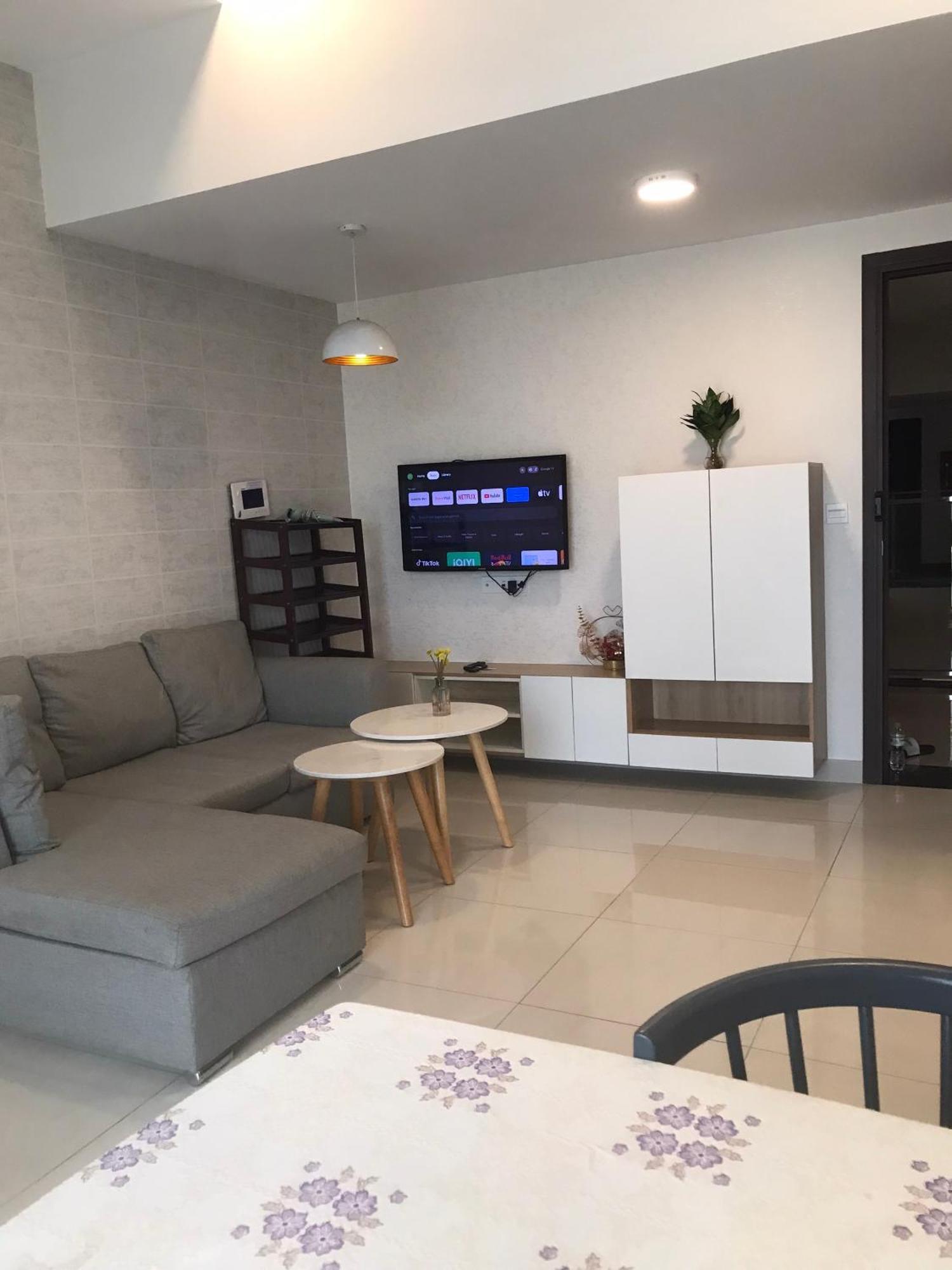 Double E Saigon Apartment Хошимин Екстериор снимка