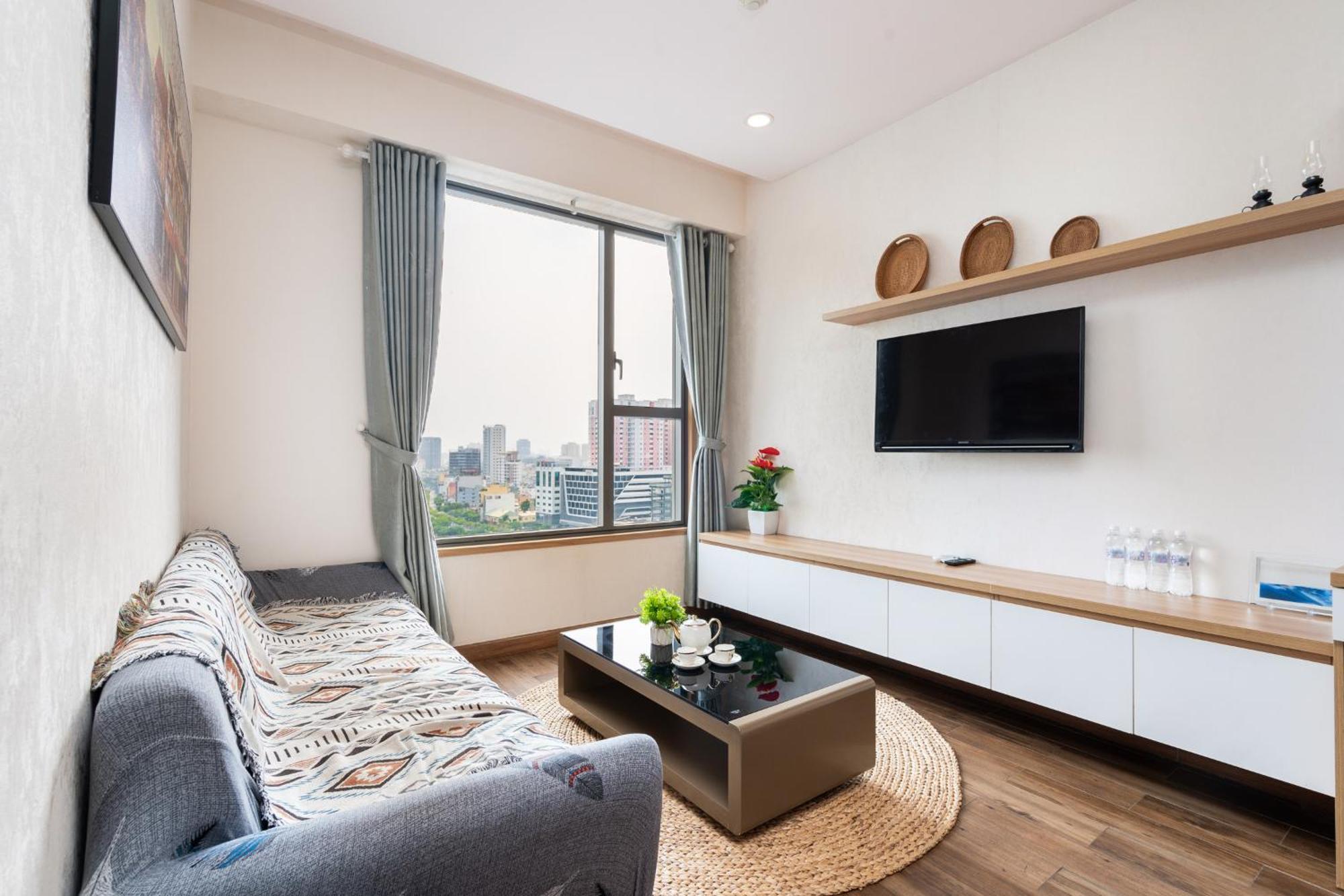 Double E Saigon Apartment Хошимин Екстериор снимка