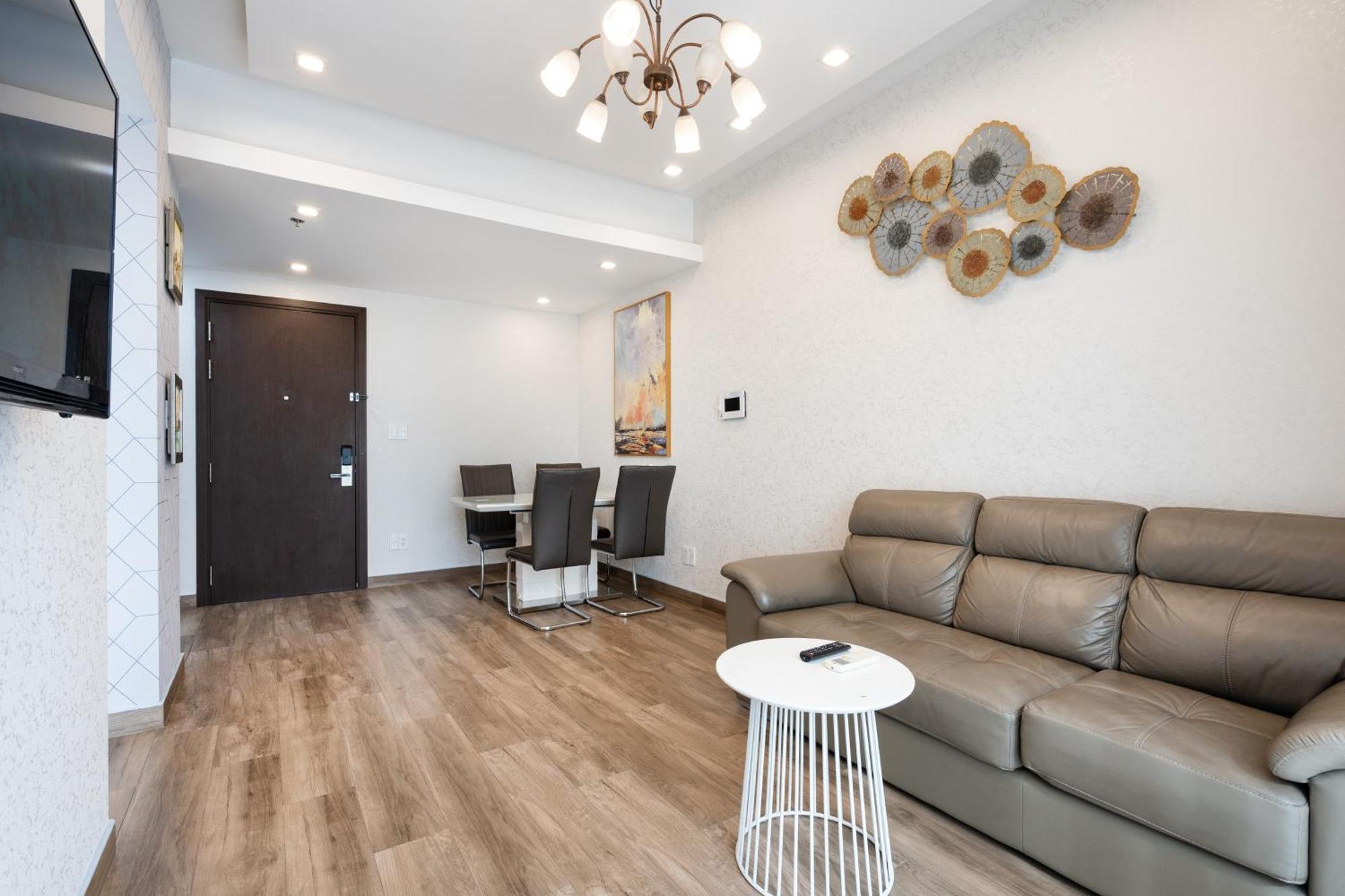 Double E Saigon Apartment Хошимин Екстериор снимка