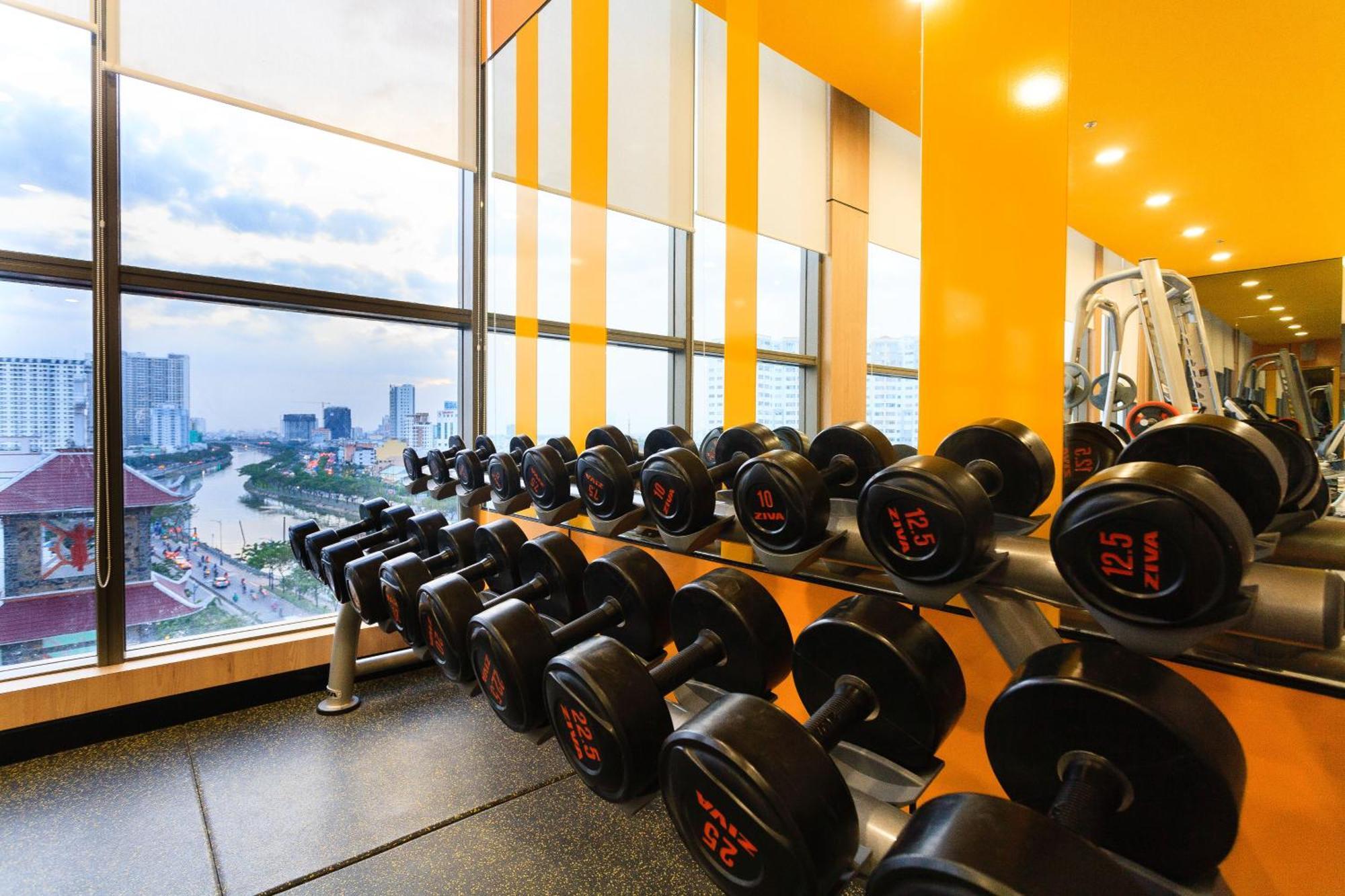 Double E Saigon Apartment Хошимин Екстериор снимка